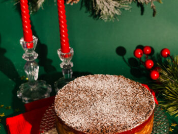 SERNIK PIERNIKOWY Z WIŚNIAMI 400 g