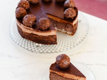 KETO SERNIK FERERRO 400 g